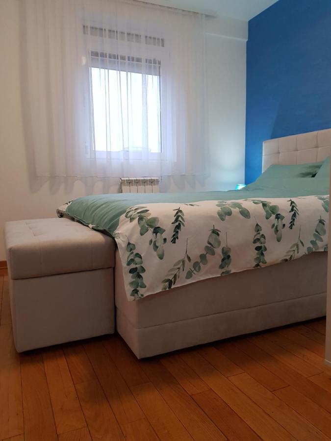 Apartman Kej Blue Free Parking Kraljevo Exterior foto